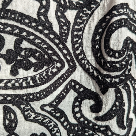 Sezane Anoka Broderie Midi Dress - Picture 12 of 15